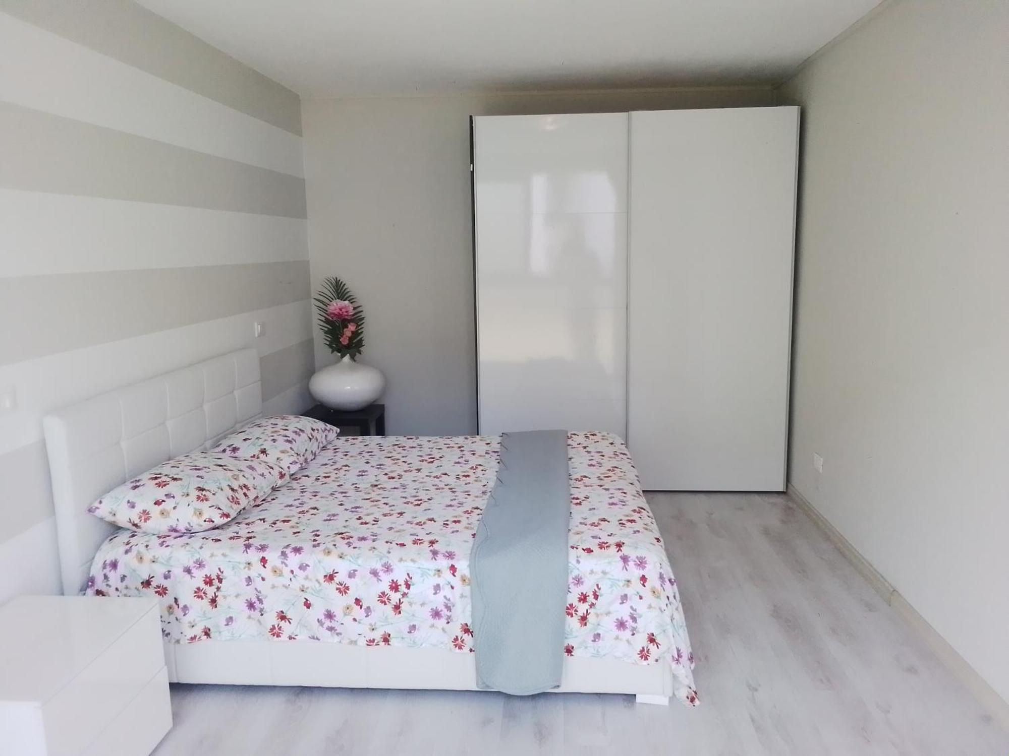Holiday Apartaments Ντεζεντσάνο ντελ Γκάρντα Εξωτερικό φωτογραφία
